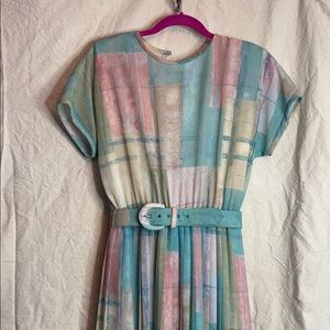 Vintage 80’s lined belted dress